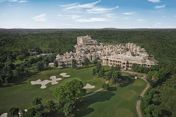 Golf Resort